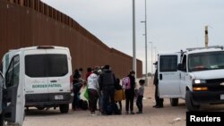 AQSh-Meksika chegarasi