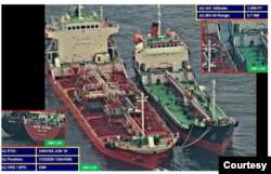 과거 유엔 안보리 대북제재위원회 전문가패널이 보고서를 통해 공개한 불법 해상 환적 장면.