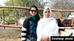 Dr Seher Abbas with mother