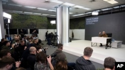 2023 年 2 月 5 日，乌克兰国防部长列兹尼科夫在乌克兰基辅举行的新闻发布会上发表讲话。