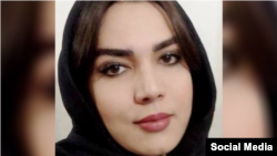 مریم آروین، وکیل دادگستری، حین دفاع از موکلش در دادگاه بازداشت شد و در فاصله کوتاهی پس از آزادی موقت به طور مشکوکی درگذشت.