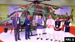 د هند صدراعظم د الوتکو د تولید په نوي شرکت کې