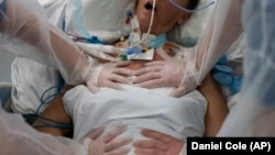 Virus Outbreak 6 Million Deaths