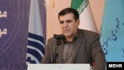 Ərdəbil Texniki və Peşə Təhsili İdarəsinin direktoru Rəhim Yunisi