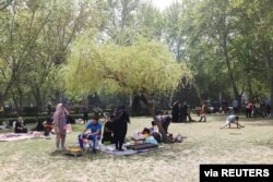 استقبال از سیزده بدر و روز طبیعت در ایران