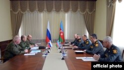 Azərbaycan Ordusunun Baş Qərargah rəisi Kərim Vəliyev Rusiya Quru Qoşunlarının Ali Baş Komandanının müavini Aleksey Kim ilə görüşüb.