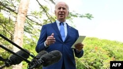 Le président américain Joe Biden sur l'île balnéaire indonésienne de Bali, le 16 novembre 2022.