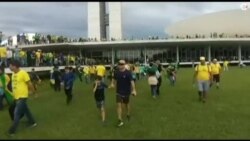 Eyoma ya balandi ba Bolsonaro mpo na koboya elonga ya Lula na Brésil