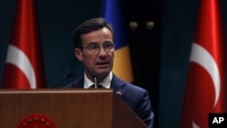 ARHIVA - Premijer Švedske Ulf Kisterson na zajedničkoj konferenciji za novinare sa predsednikom Turske Rečepom Tajipom Erdoganom, u predsedničkoj palati u Ankari, u Turskoj, 8. novembra 2022.