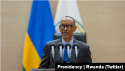 Rais wa Rwanda Paul Kagame akihutubia wangune mjini Kigali Jan 9, 2023