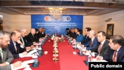 Azərbaycan və İran parlamentinin sədrləri (Mənbə Milli Məclis)