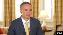 მაიკლ კარპენტერი - აშშ-ის ელჩი ეუთოში