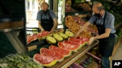 ბაზარი ანკარაში, თურქეთი. 2022 წლის ივნისისთვის ინფლაციამ თურქეთში 73.5%-ს მიაღწია. 