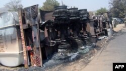 Un camion-citerne avait explosé après une collision au même endroit en octobre 2018, faisant plus d'une cinquantaine de morts. (photo d'illustration)