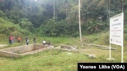 Mata air Wee Ranu yang menjadi sumber air bersih bagi warga di empat dusun di desa Tana Rara, Kecamatan Loli, Kabupaten Sumba Barat, Nusa Tenggara Timur. Rabu (14 September 2021) (Foto : VOA/Yoanes Litha)