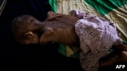 Selon l'ONU, la situation est pire que lors de la famine de 2011 qui avait fait 260.000 morts, dont plus de la moitié d'enfants de moins de cinq ans.