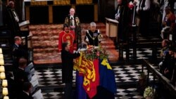 Sango ya Mokili Lelo: Elizabeth II akundami