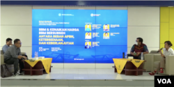 Diskusi BBM dan Kenaikan Harga BBM Bersubsidi antara beban APBN, Ketersediaan dan Keberlanjutan di Yogyakarta,Kamis (22/9). (VOA/Nurhadi)Diskusi BBM dan Kenaikan Harga BBM Bersubsidi antara beban APBN, Ketersediaan dan Keberlanjutan di Yogyakarta,Kamis (2