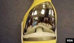 7-21事件伤者林婆婆的膝盖严重受伤，要装入人工关节 (美国之音/汤惠芸)