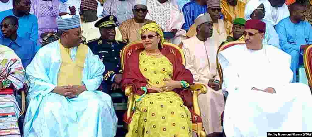 Bukukuwan Tunawa Da Ranar Zagayowar 'Yancin Kasar Nijar