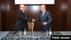 Azərbaycan Minatəmizləmə Agentliyi və ABŞ-ın Beynəlxalq Aeorokosmik Mühəndislik Korporasiyası memorandum imzalayıb (Foto ANAMA-dır)