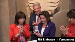 Նենսի Փելոսին ու ԱՄՆ կոնգրեսականներ Փալոնը, Սփիեռը և Էշուն՝ Հայաստանում, սեպտեմբեր, 2022թ.