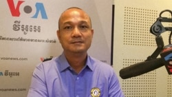 Hello VOA៖ វិបត្តិ​សេដ្ឋកិច្ច​ជំរុញ​ឱ្យ​ពលរដ្ឋ​កម្ពុជា​ធ្វើ​ចំណាកស្រុក​ទៅក្រៅ​ប្រទេស​បន្ថែម​​​ទៀត​