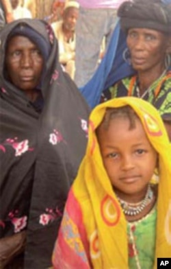 Southern Sudanese women