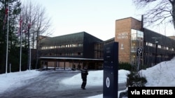 سرښار اوسلو ته نږدې یو هوټل چې هلته د طالبانو سره د مغربي ملکونو د چارواکو او افغان فعالانو خبرې روانې دي