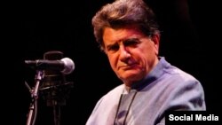 محمدرضا شجریان خواننده آواز سنتی ایران چندی است برای درمان بیماری سرطان خود در آلمان به سر می‌برد