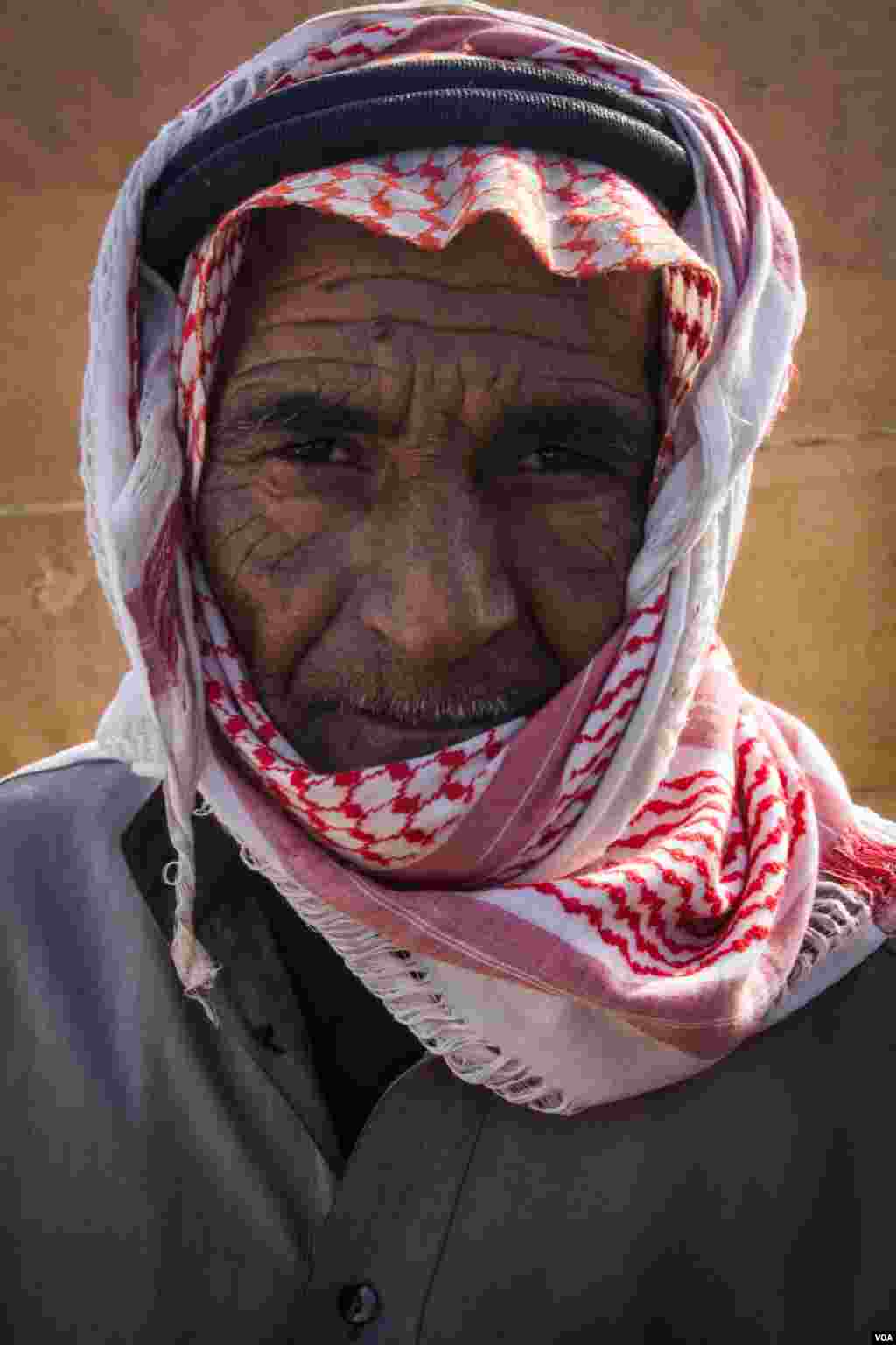 With the cold weather exacerbating already poor conditions within the camp, older refugees are particularly vulnerable. (John Owens/VOA News)