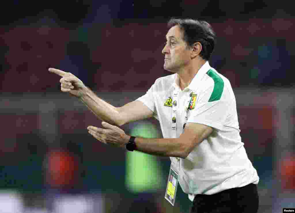 Cameroon coach Toni Conceicao reacts, Feb. 3, 2022.