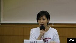 时代力量的阿美族立委高潞·以用·巴魕剌(Kawlo Iyun Pacidal)(美国之音林枫拍摄)