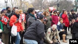 Affirmative action supporters rally outside the U.S. Supreme Court in Washington, D.C., Dec. 9, 2015. (A. Scott/VOA)
