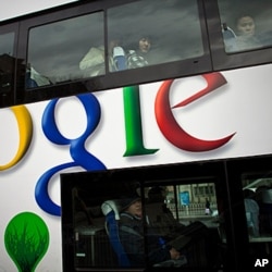 北京一辆公车上的谷歌广告