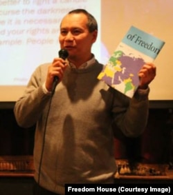 Askat Dukenbaev, Qirg'izistonda tanilgan huquq himoyachisi