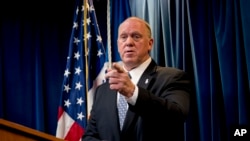  Thomas Homan ambaye ameteuliwa na Trump kuwa mkuu wa uhamiaji kwenye serikali yake mpya.