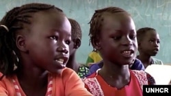 Young refugees from South Sudan listen to teacher Koat Reath in the classroom where he teaches at the Jewi refugee camp in Gambella, Ethiopia. (Photo: UNHCR)