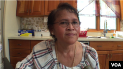អ្នកស្រី​សាមឿន ផូ (Samoeun Por) ​ជា​ពលរដ្ឋ​ខ្មែរ​អាមេរិកាំង​ម្នាក់​ដែល​រស់​នៅ​ក្រុង Richmond រដ្ឋ​ Virginia. (ម៉ែន គឹមសេង/VOA)