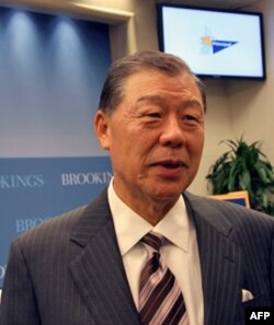 袁健生， 台湾驻美代表