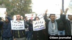 Güneydə təşkil olan aksiyalarda "Türk dilinin rəsmi dil olması" tələb edilir