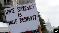 Učesnici kontra-demonstracija u Vašingtonu, 12. avgust 2018.