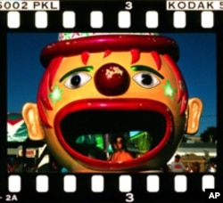 From this Cohen fair shot, you get the idea what he means about the vivid nature of real film as opposed to what some believe are flatter digital images.