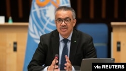 Direktur Jenderal WHO Tedros Adhanom Ghebreyesus memberikan konferensi pers di Jenewa, Swiss (foto: dok). 