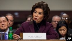 Elaine Chao – yang dikukuhkan sebagai Menteri Transportasi AS – menerima 50 ribu dolar pada tahun 2015 dalam acara yang dilangsungkan oleh sayap politik “Mujahedeen-e-Khalq” (foto: dok).