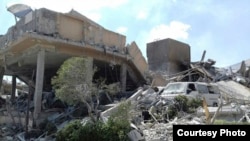 叙利亚官方公布科学中心在美英法空袭中被击毁照片