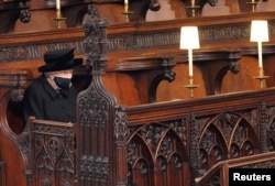 ملکہ الزبتھ شہزادہ فلپ کی آخری رسومات کے موقعے پر۔ فائل فوٹو۔