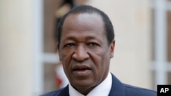  l’ancien président Blaise Compaoré, chassé du pouvoir en octobre 2014 par un soulèvement populaire à Paris, 18 septembre 2012.