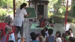 Makeshift Schools Help Mumbai Slum Children Beat the Odds