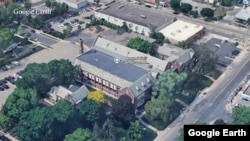 مدرسه کاتولیک « انانسییِیشن» 